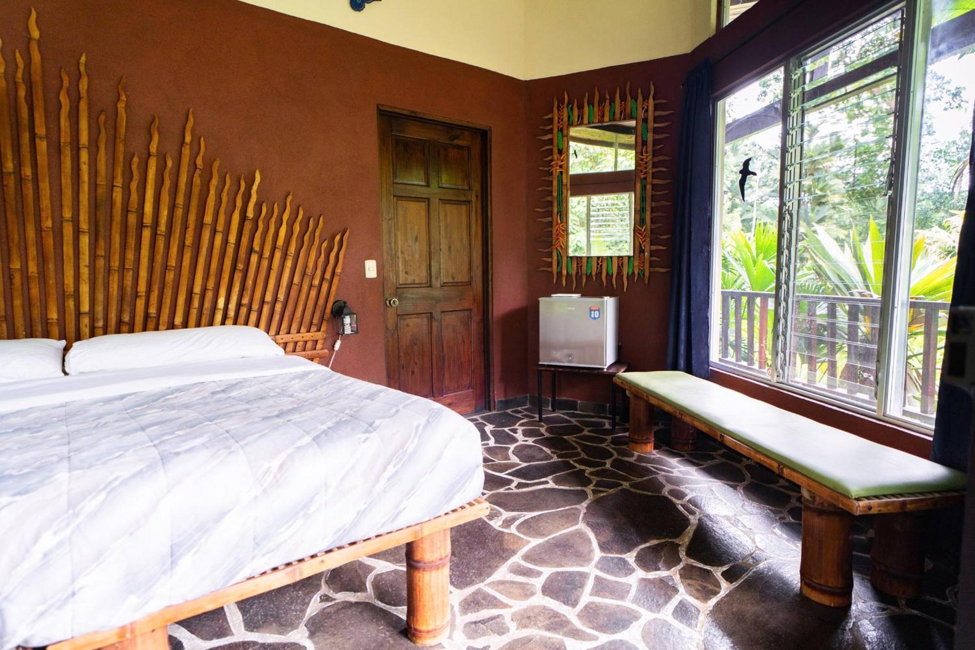 Bed and Breakfast Heliconia Island Las Horquetas Exterior foto