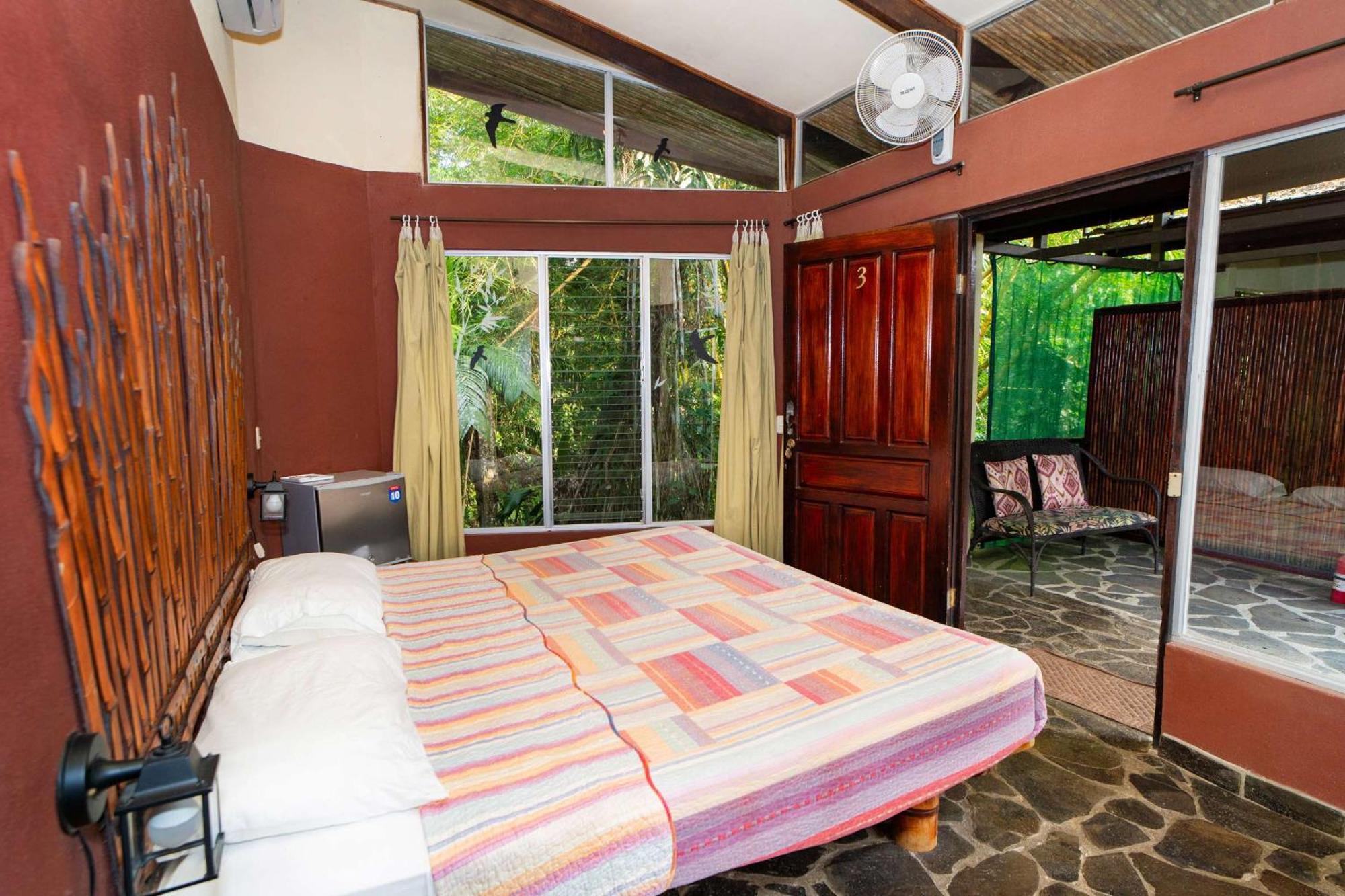 Bed and Breakfast Heliconia Island Las Horquetas Exterior foto